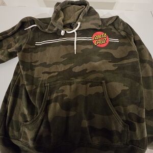 SMALL CAMO SANTA CRUZ HOODIE